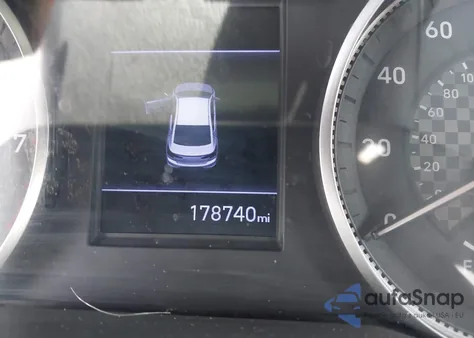 2019 Hyundai Elantra Sel z USA, uszkodzony, nr VIN 5NPD84LF5KH429044